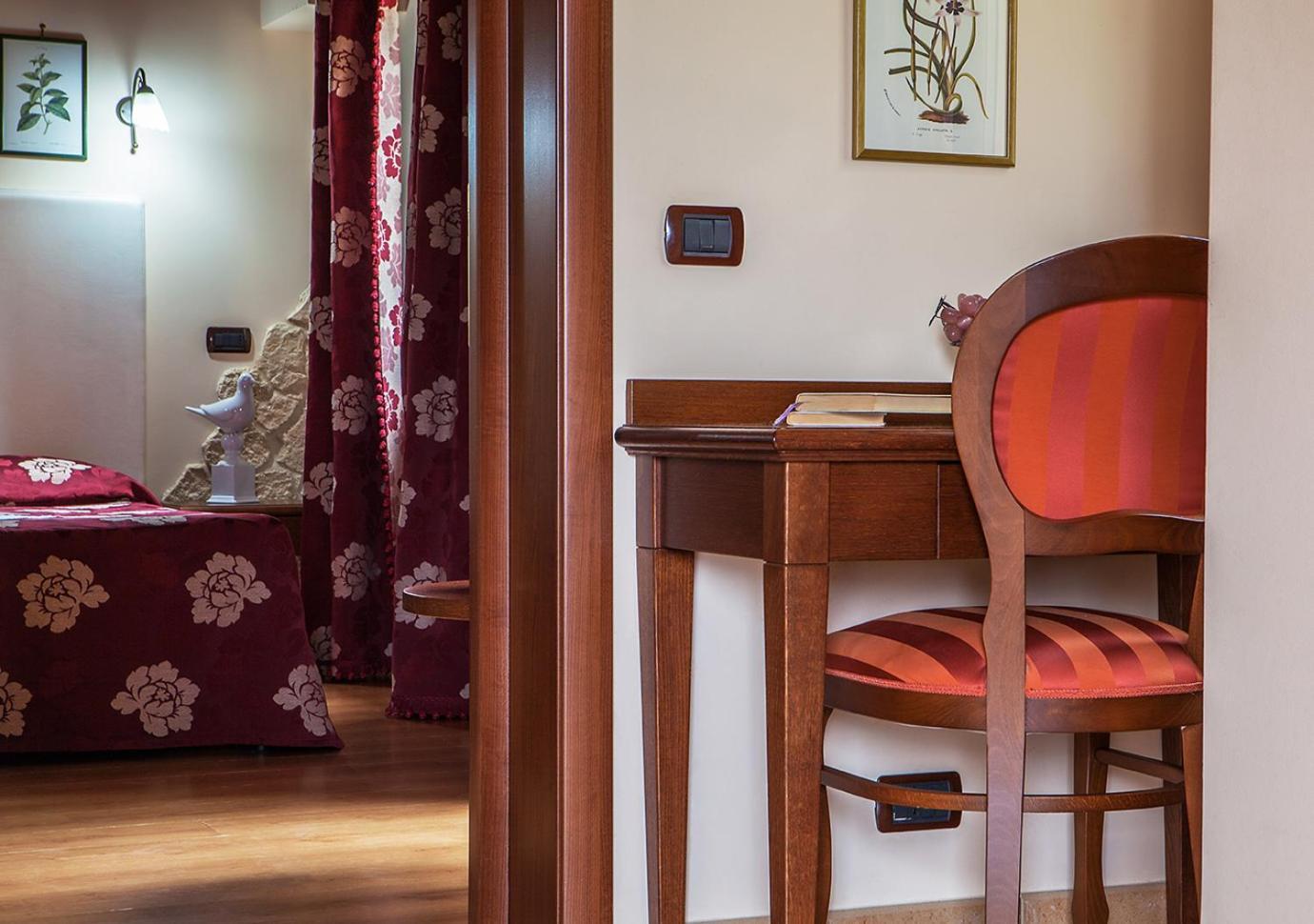 Le Residenze Degli Ulivi Hotel Campofilone ภายนอก รูปภาพ