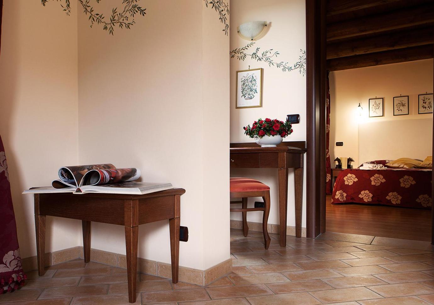 Le Residenze Degli Ulivi Hotel Campofilone ภายนอก รูปภาพ