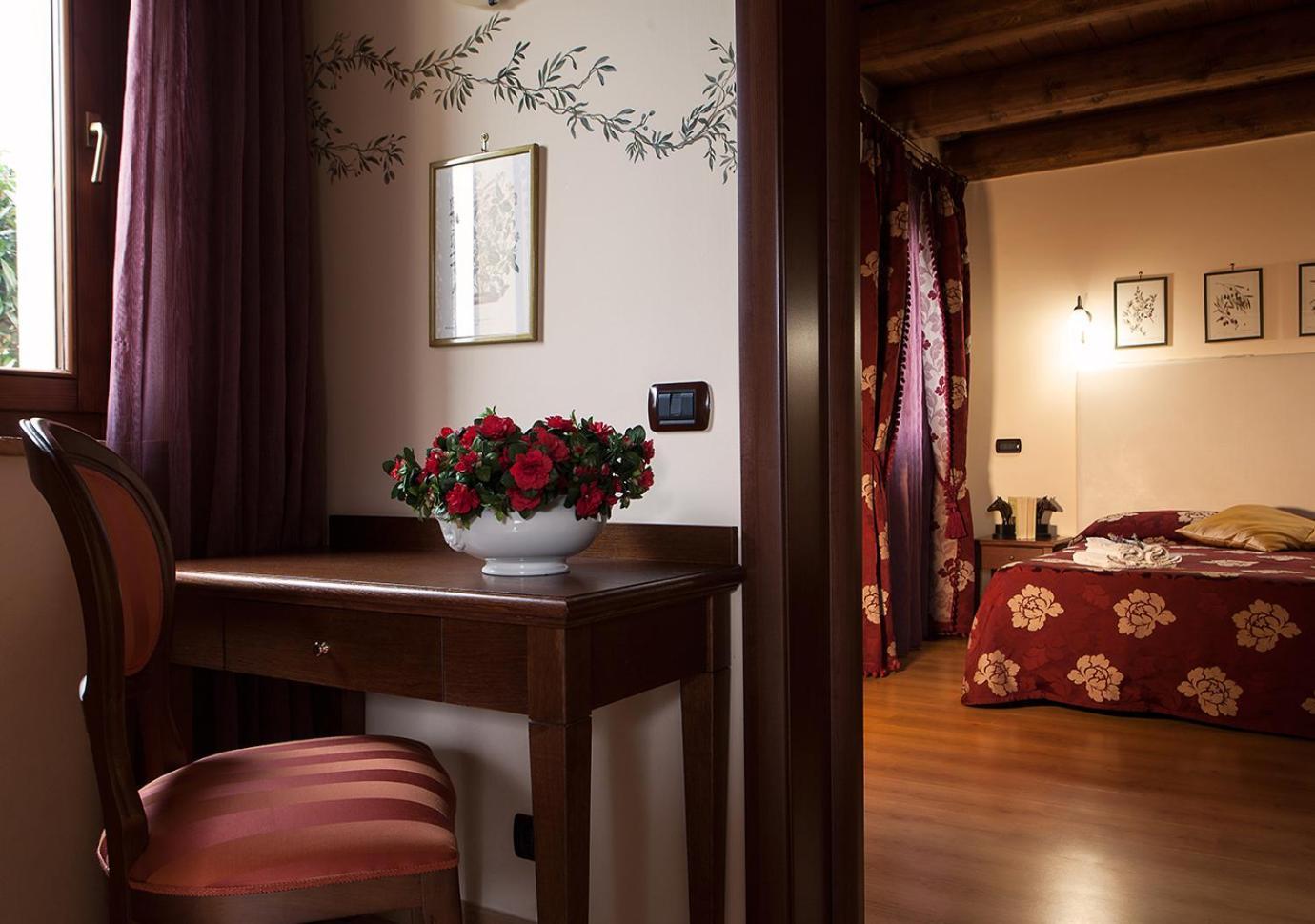 Le Residenze Degli Ulivi Hotel Campofilone ภายนอก รูปภาพ