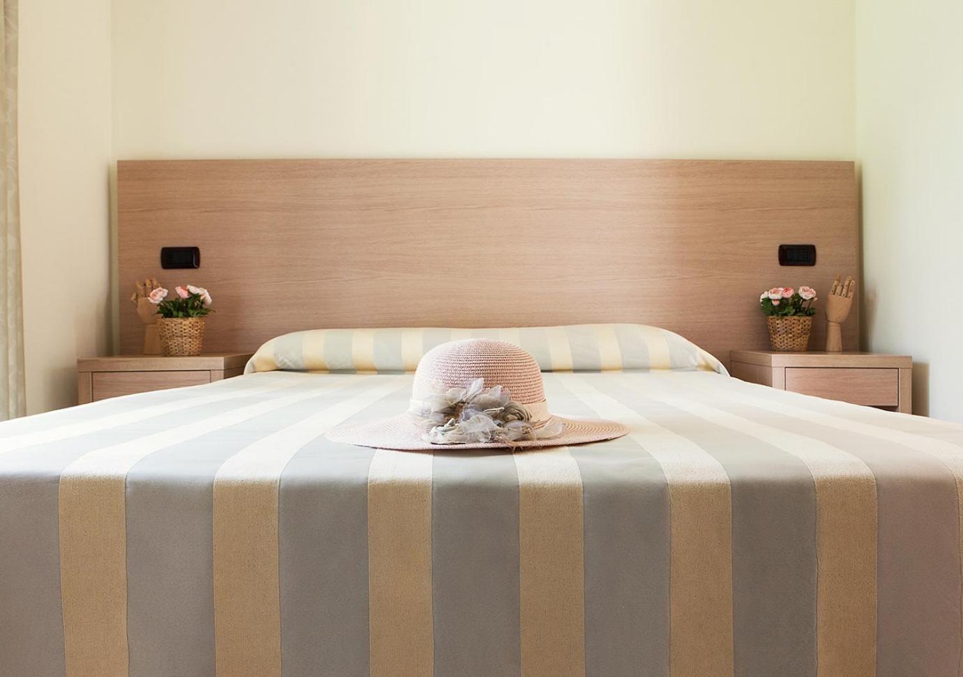 Le Residenze Degli Ulivi Hotel Campofilone ภายนอก รูปภาพ